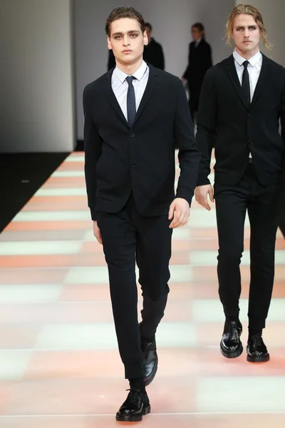 Look 61